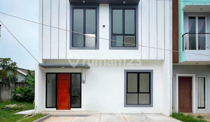 House in a Ready-to-Occupy Housing Estate in Sector 9 Bintaro
