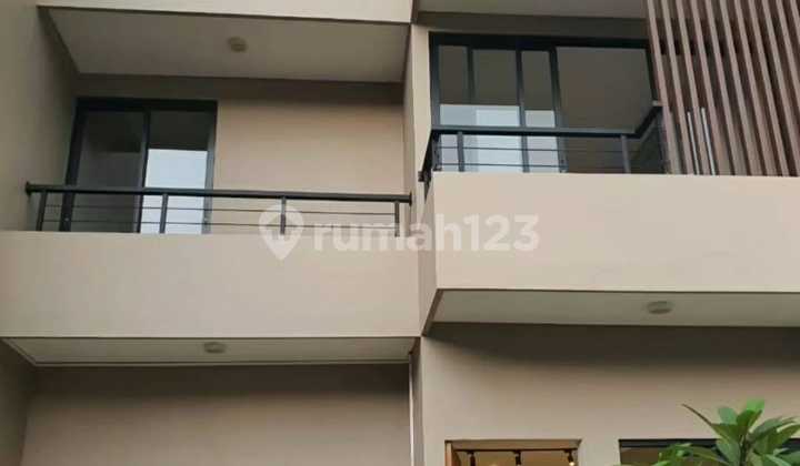 New House In A New Cluster In Jombang Ciputat Tangsel