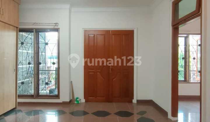 Rumah Siap Huni Dalam Komplek Di Pesanggrahan Jakarta Selatan 2