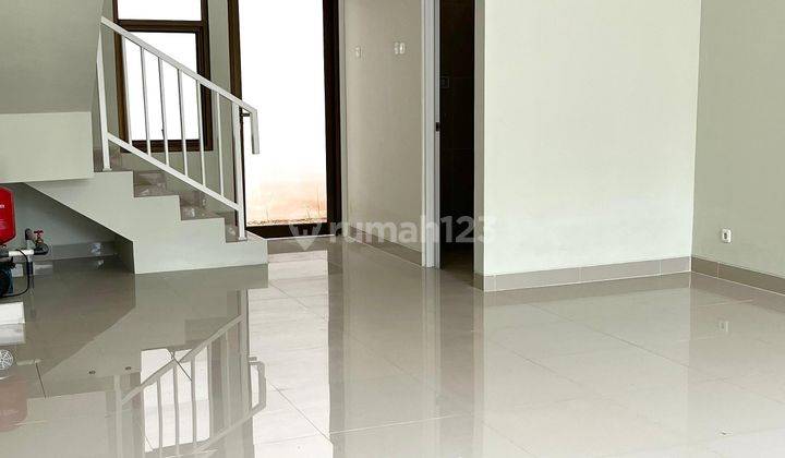 SEWA RUKO 2 LANTAI DI PUSAT KOTA KARAWANG