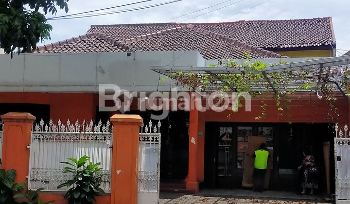 Pasar Rebo depan jalan siap Huni dan ruang usaha 1