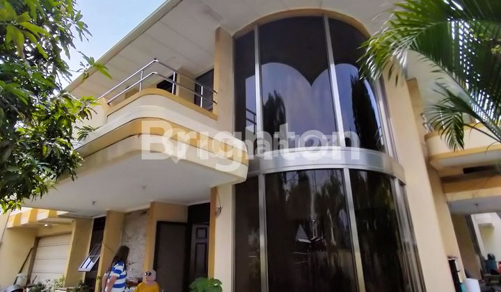 Rumah Cantik dan Nyaman di Kawasan Premium Taman Kencana Kalideres Jakarta Barat Dapatkan kesempatan langka memiliki rumah di kawasan eksklusif Taman Kencana, salah satu lingkungan hunian bergengsi dan asri di kota ini yg menawarkan kenyamanan, keamanan