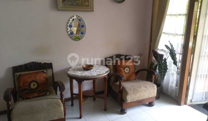 For Sale Exclusive Heritage House in the Riau Bandung Area - Front Width 18.5 Meters 2