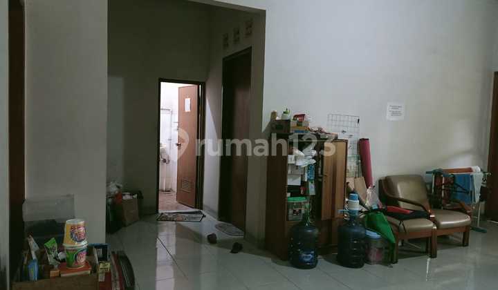 For Sale  House in Situsari 8, Buah Batu – Scenic & Strategic Environment! 2