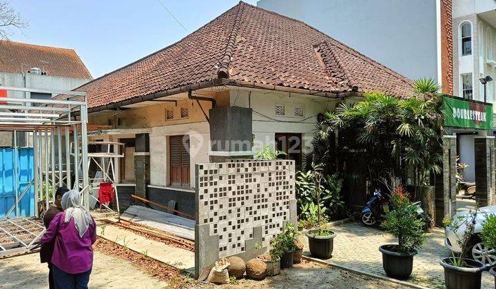 For Sale Rumah Mewah di Jalan Bengawan, Riau – LT 902m² | Lokasi Premium! 1