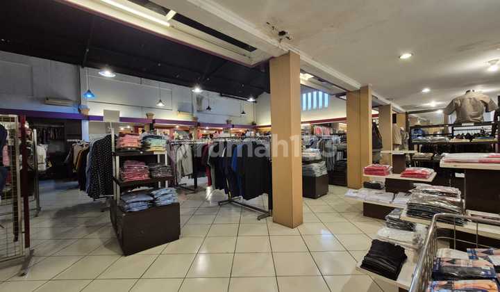 For Rent Ruang Usaha di Dago - Strategis Pinggir Jalan