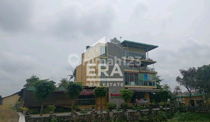 For Sale Commercial Building in a strategic location For Sale Commercial Building in a strategic location