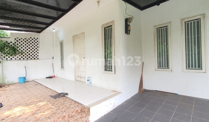 For Rent: House in Griya Loka BSD City Tangerang 1