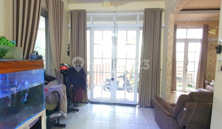 Dijual Cepat Rumah 3 Lantai View di Bukit Rivaria Sawangan Depok 2