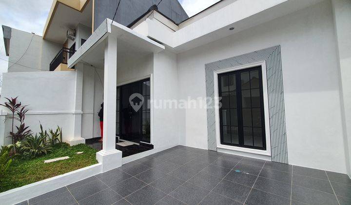 Rumah Cantik Di Griyaloka Bsd City Tangerang 2