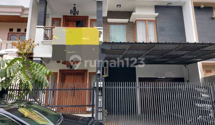 Nice Furnished House with SHM in Cempaka Putih Tengah, Central Jakarta
