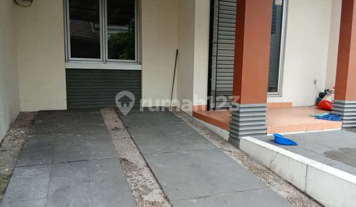 Rumah Bagus SHM Boulevard Hijau, Bekasi 2