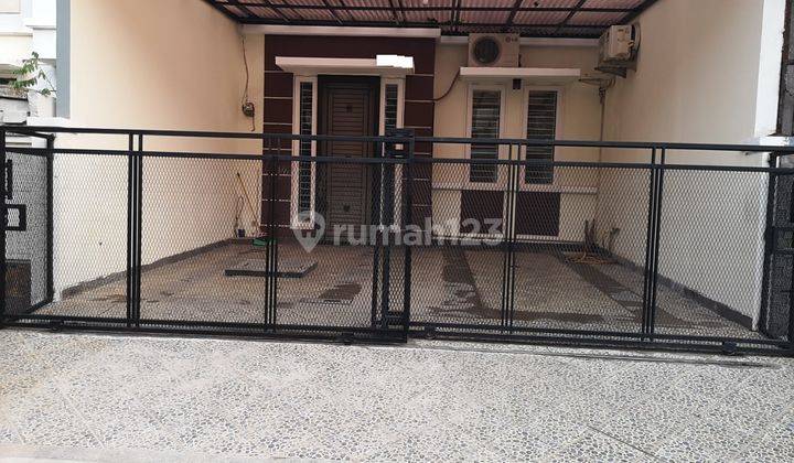 Rumah Terenovasi Harapan Indah Cluster Taman Puspa, Bekasi