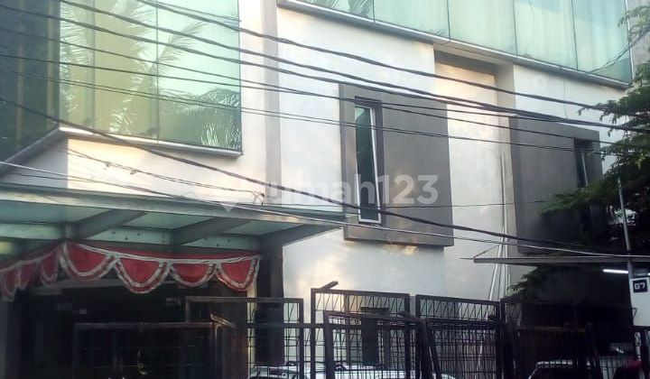 Gedung Radio Dalam Jakarta Selatan