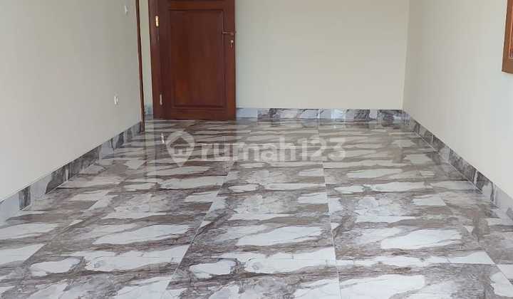 LUXURY HOUSE IN PUSPITALOKA BSD CITY 2 STORIES WITH SWIMMING POOL 2