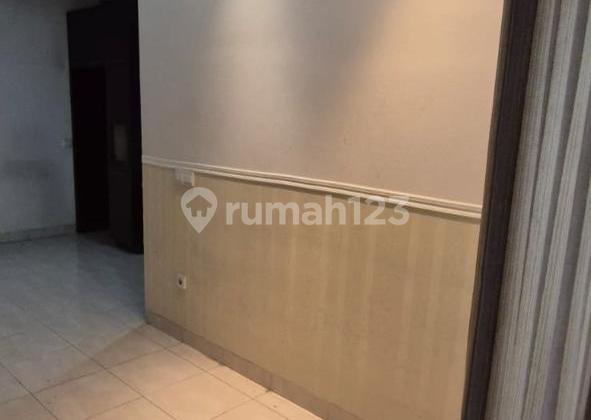 For Sale: The Green BSD House