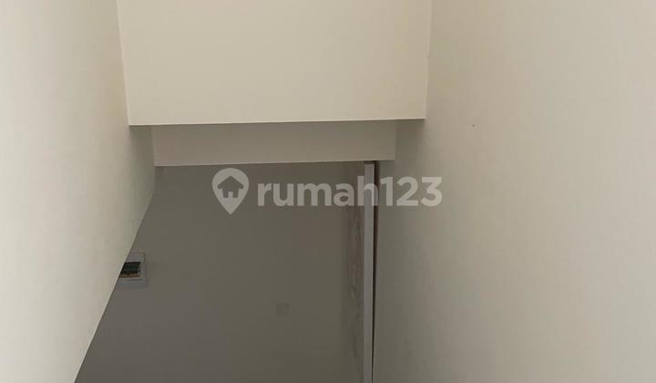 Dijual Rumah Cluster Baroni Gading Serpong  2