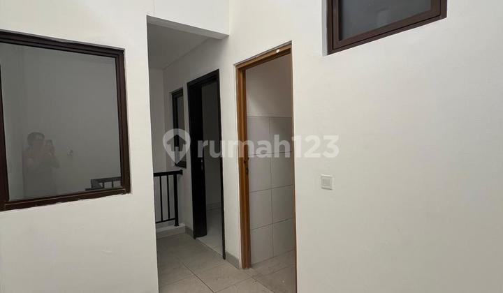 Beautiful House in Mozia Bsd City 2 Floors Semi Furnished Ready to Occupy