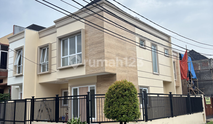 For Sale Brand New House Size 9.5X11 Gading Serpong 2