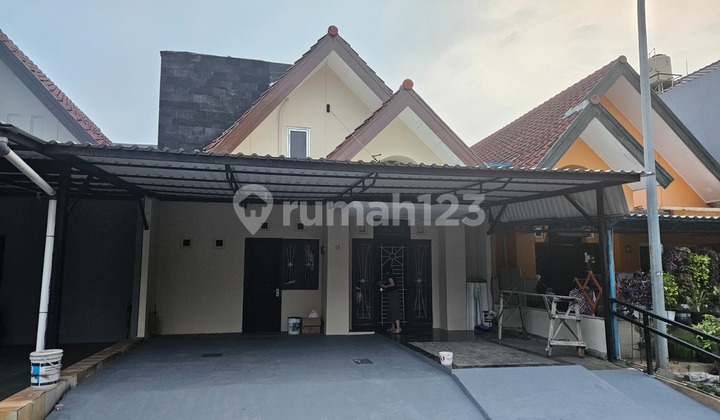 Disewakan Rumah Modern Cantik 2 Lantai di Sutera Kirana Disewakan Rumah Modern Cantik 2 Lantai di Sutera Kirana