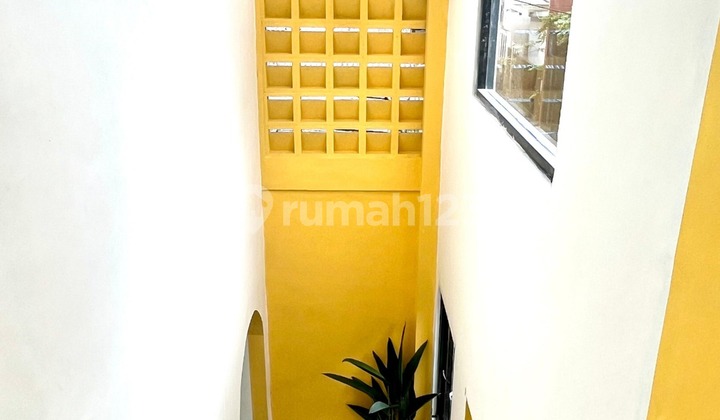 Boarding House Guaranteed Profitable, Great Luxury 31 Rooms Strategic Location in Bintaro Area Near KRL Station 2