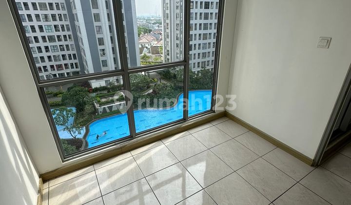For Sale Apartment Pool View Midtown Serpong