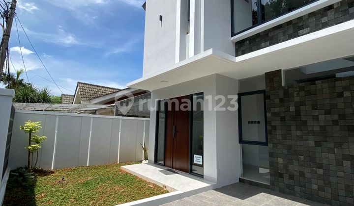 Dijual Rumah Minimalis dengan Desain Modern Dijual Rumah Minimalis dengan Desain Modern