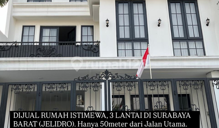 Jual Rugi Rumah Baru Istimewa American Ckassic, 3 Lantai Sangat Kokoh di Surabaya Barat Dekat Gwalk Pakuwon Mall Tol Margomulyo