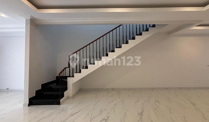 Rumah Baru Gress American Style Di Araya 2 Dekat Dengan Pakuwon City Its Merr Galaxy Mall 2