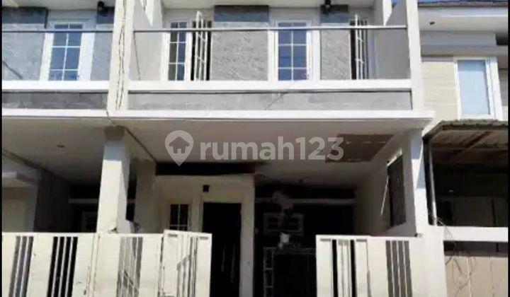 Rumah Gress Modern Minimalis Siap Huni di Tenggilis Mejoyo Selatan Dekat Ubaya Merr