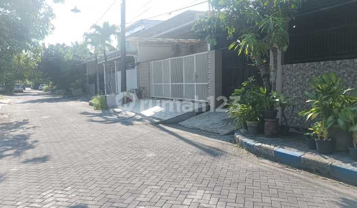 New Ready-to-Live House in Pondok Candra Indah Surabaya 2