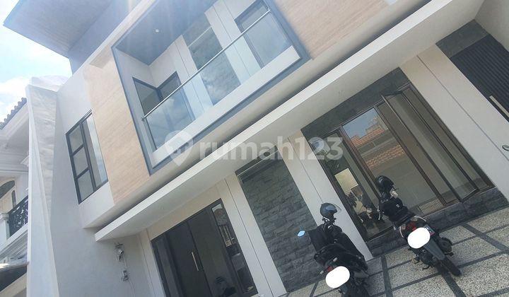 Turun Harga Rumah Gress 2 Lantai Cluster International Village Citraland Surabaya Barat