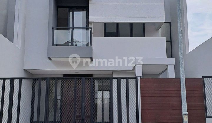 Turun Harga Rumah Gress Scandinavian di Gayung Kebonsari Surabaya 1