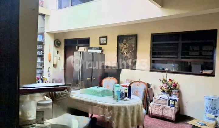 Rumah Lama Area Guntur Jakarta Selatan Dijual Murah 2