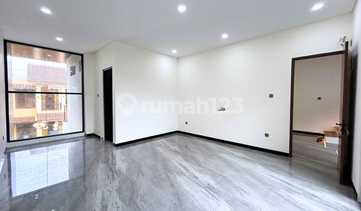 Rumah Brand New Pejaten Timur Jakarta Selatan Lokasi Strategis 2
