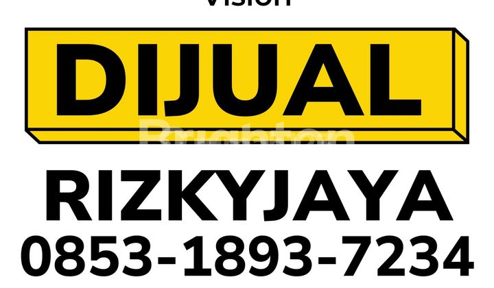 For sale 3 Shophouses at Jenderal Sudirman Street. 2