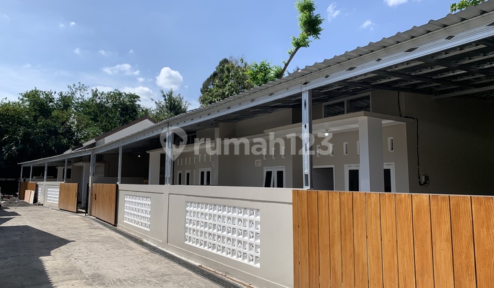 Rumah SIAP HUNI DALAM PERUMAHAN AREA GODEAN 1