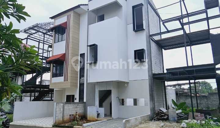 The Aesthetic Townhouse Modern Minimalis At Cipayung, Jakarta  2