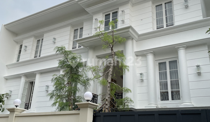 For Sale Rumah Design Modern Classic with Private Lift & Pool For Sale Rumah Design Modern Classic with Private Lift & Pool