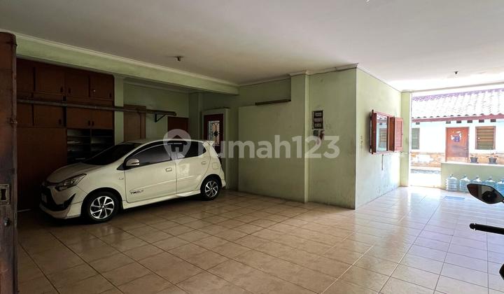 Good Modern House in Duren Tiga, South Jakarta Good Modern House in Duren Tiga, South Jakarta