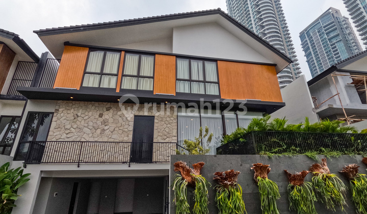 Rumah Bagus Furnished Kemang, Jakarta Selatan