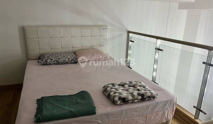 Apartment 1 BR Type Studio Loft (2 lantai) di Tower Altuera 2