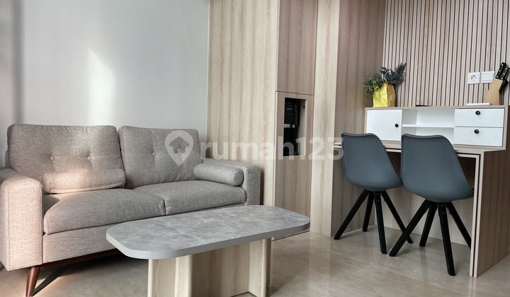 Apartemen Southgate Tipe Loft Furnished, Jakarta Selatan Apartemen Southgate Tipe Loft Furnished, Jakarta Selatan