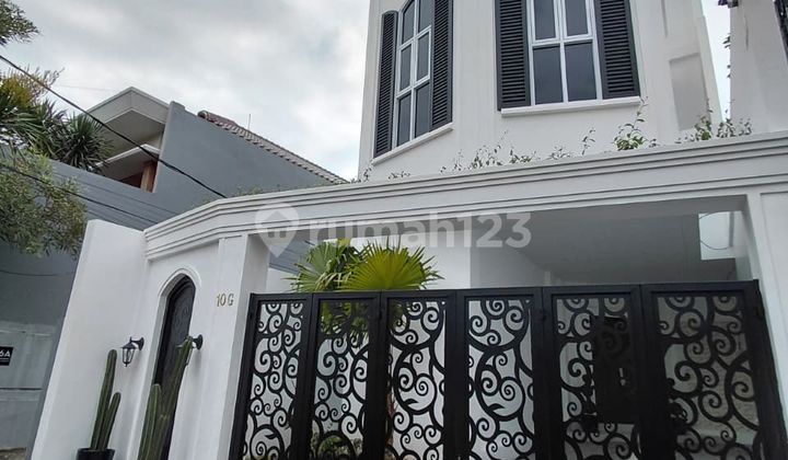 Modern Classic Unfurnished House, Kemang, South Jakarta