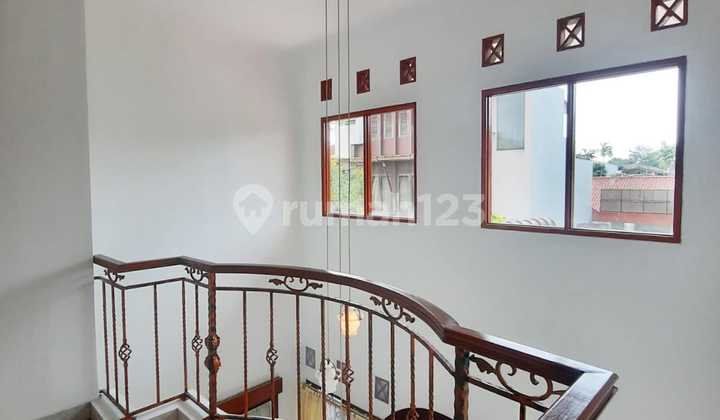 Exclusive Nice Unfurnished House Cipete, South Jakarta Exclusive Nice Unfurnished House Cipete, South Jakarta