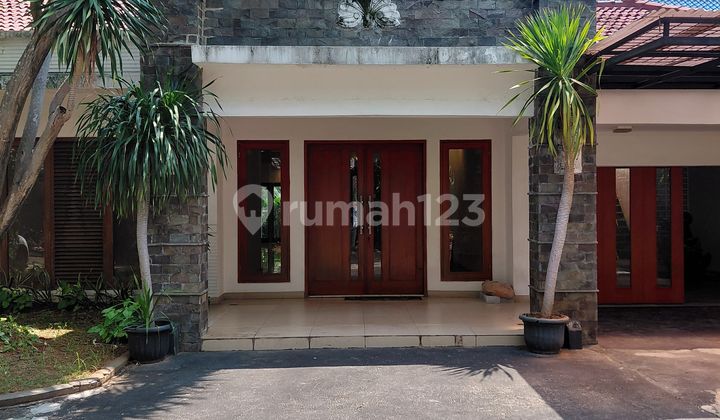 Classic Tropical House in Ampera, Jeruk Purut