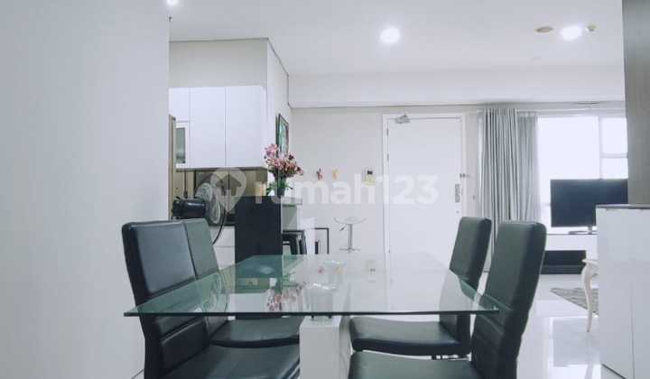 One Park Residence 3 BR Furnished Bagus, Jakarta Selatan 2