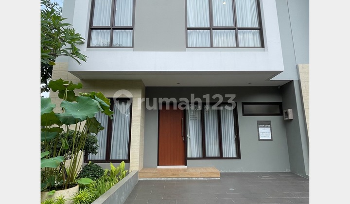 Cibubur Townhouse 2 Lantai dengan Design Modern Siap Huni