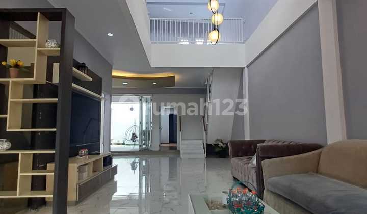 Rumah Cluster Modern Semi Furnished Cilandak 2