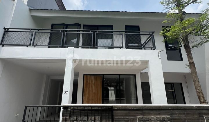 For Sale Beautiful 2-Story Ready-to-Occupy House in Pasar Minggu, South Jakarta